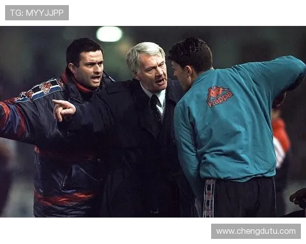 穆里尼奥回忆博比罗布森教诲：作为领导者要保持快乐与激情