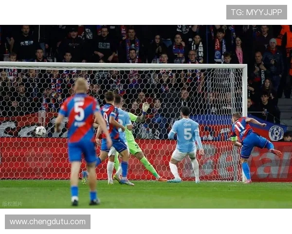 罗马2比1力克比尔森胜利 谢克索亚雷阿杜建功迪巴拉点射添彩